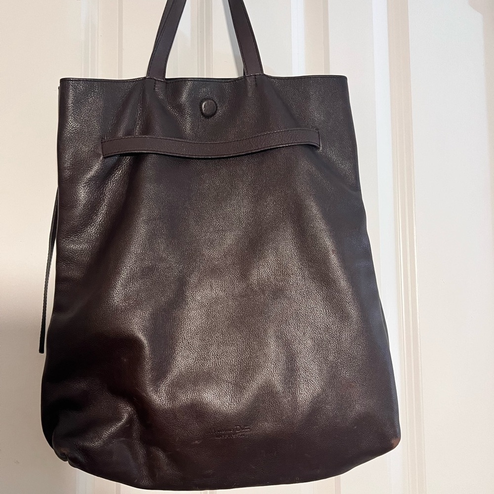 Massimo Dutti Brown Leather Tote Bag with Minimalist Design and Supple Texture